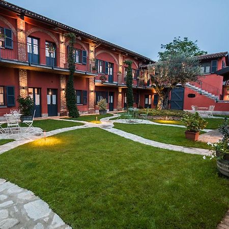 Le Serre Suites & Apartments Монкалиери Екстериор снимка