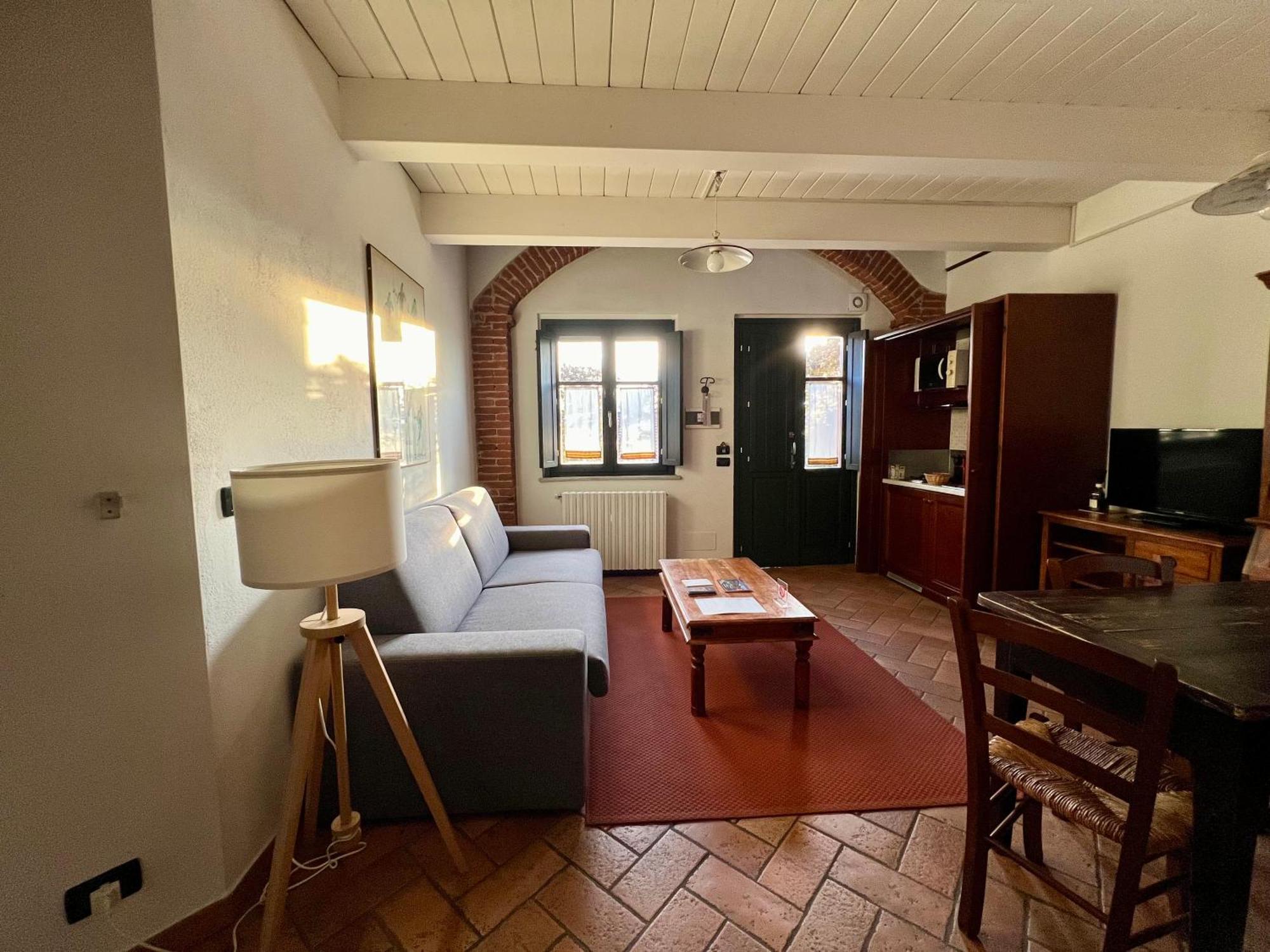 Le Serre Suites & Apartments Монкалиери Екстериор снимка